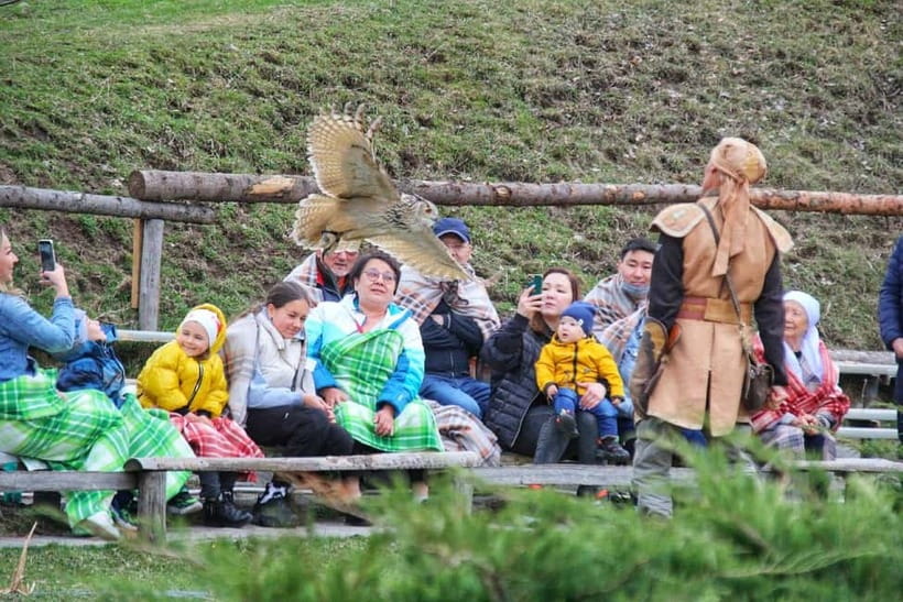 Almaty: Falconry show and Big Almaty Gorge - Why the $130 price may make sense