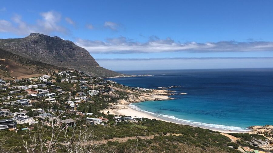 Best of Cape Private Tour Cape Point+Penguins+Table Mountain - Pickup, languages, and what to wear
