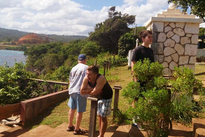 Bird Feeding Sanctuary, Montego Bay Highlights and Columbus Park Day Adventure - Weather and practical planning