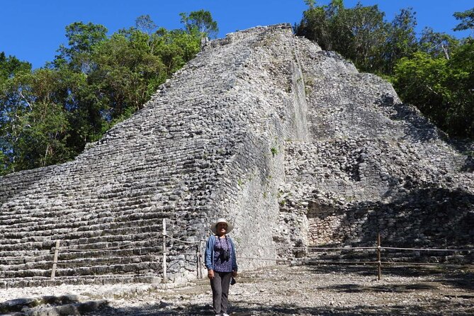 Birds of the Mayan World 3 - Lunch, coffee, and the value of the package