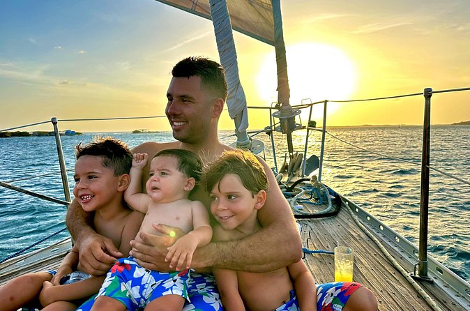 Blue Parrot Snorkel Sail with 4 course lunch or dinner in Aruba - Who will enjoy this Aruba sailing charter