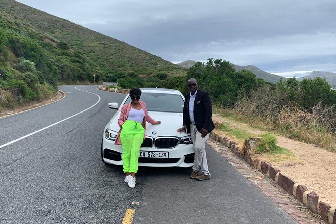 Boulders beach penguins and Wine tasting full day tour - Simon’s Town connects the coast with the wine route