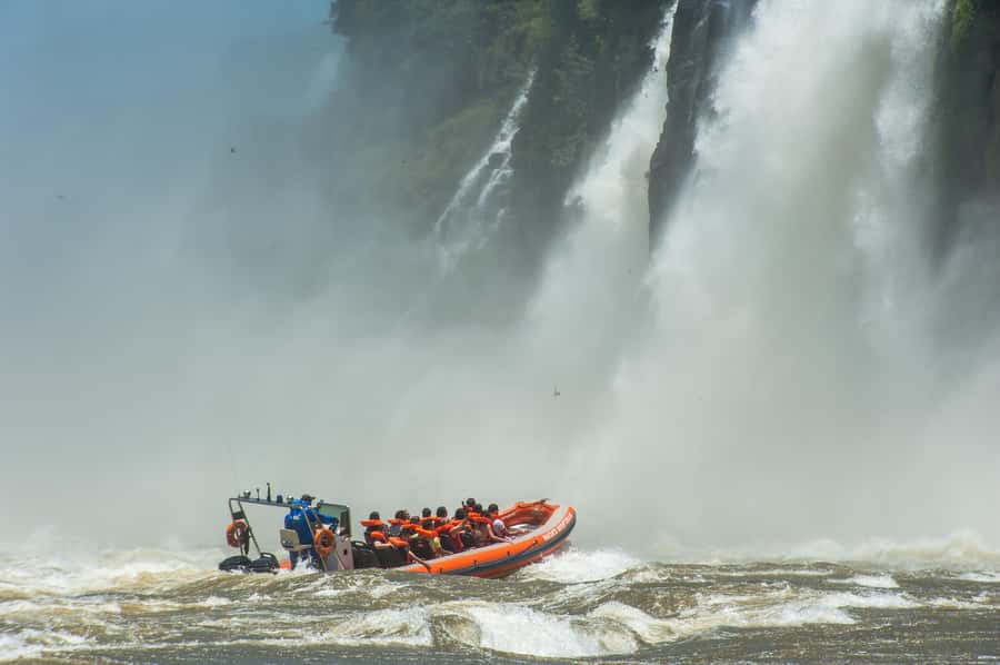 Brazilian Iguassu Falls,Bird park Boat Safari all tickets - Is $321 good value?