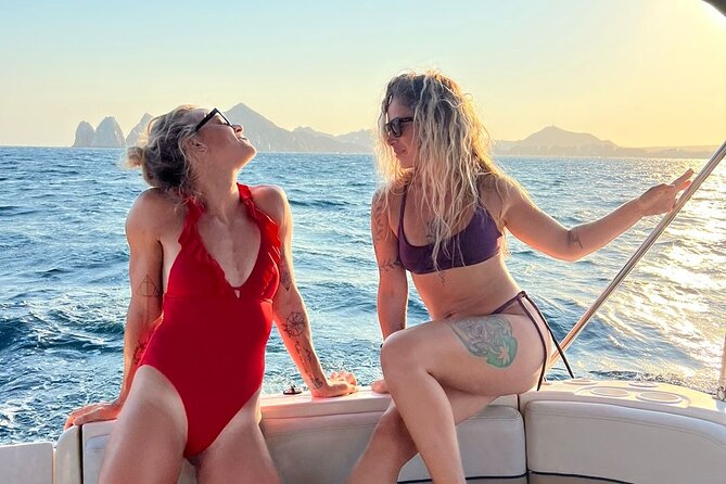 Cabo Yacht Tour – Arch, Pelican Rock & Scenic Landmarks - The Arch of Cabo San Lucas from the best angle
