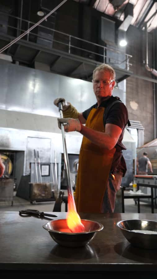 Canberra Glassblowing Experience: Make Your Own Bird - What happens from check-in to finished bird