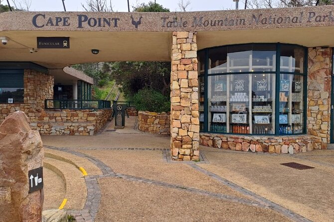 Cape of Good Hope-Cape Point & Penguins from Cape Town - Simon’s Town is the sensible lunch break