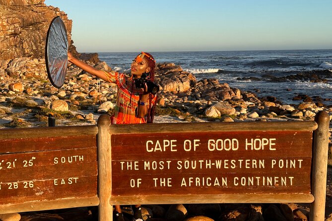 Cape of Good Hope & Penguins Small Group Tour from Cape Town - Hout Bay, seals, and a choice to make
