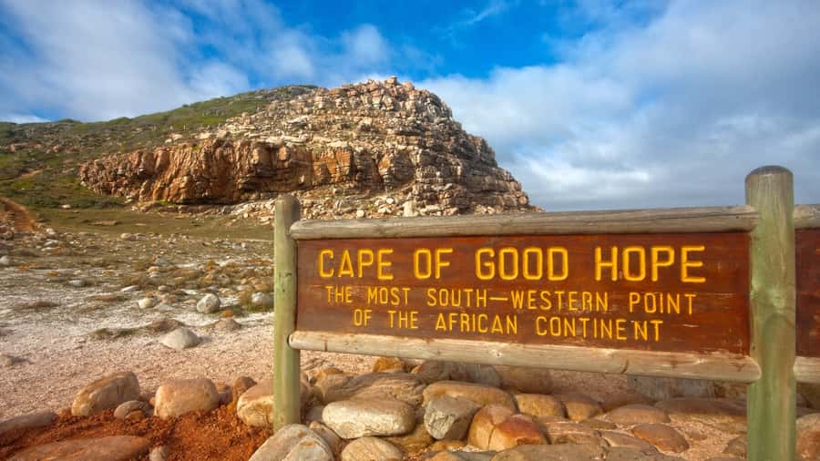 Cape of Good Hope: Sightseeing and African Penguins Tour - Noordhoek Farm Village brings a useful pause