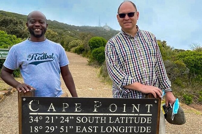 Cape Point, Penguins & Wine Tasting In Constantia Full Day Tour - Simons Town and Boulders Beach penguins