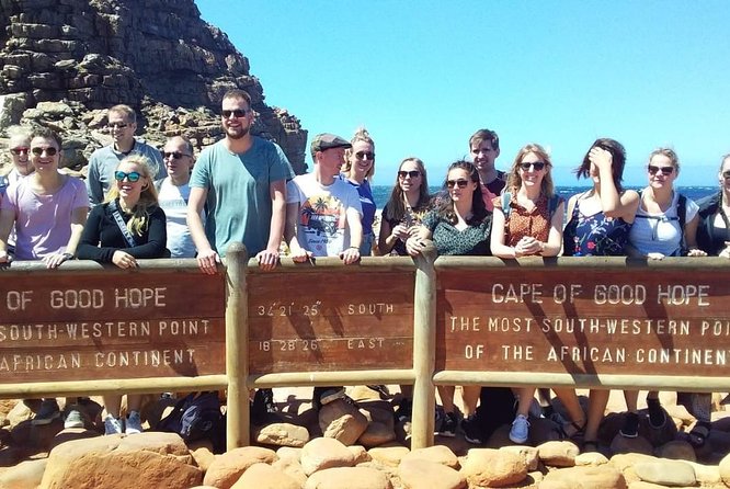 Cape Point Tour, Penguins, v Signal Hill & Coalstal drive. Wifi - A long Cape Peninsula day for one set price