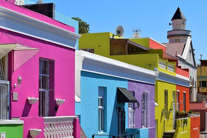 Cape Town: Cape of Good Hope Tour, Penguin Beach & Table Mountain - Bo-Kaap starts the morning with color and memory