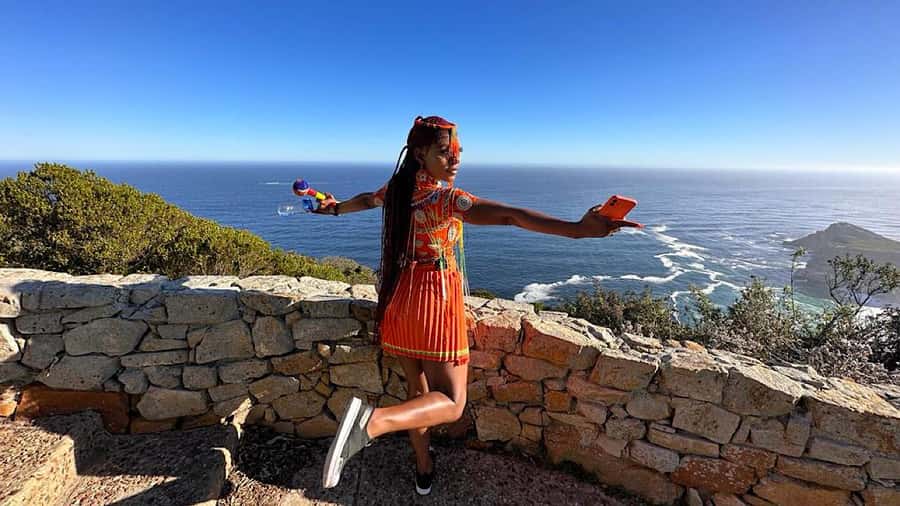 Cape Town: Full-Day Kirstenbosch, Bo-Kaap, and Penguins Tour - Cape of Good Hope and the Cape Point lighthouse
