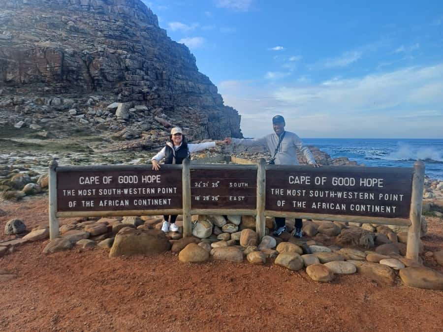 Cape Town .Penguin & Cape of good hope Half day Share Tour - Muizenberg’s beach huts and the False Bay road