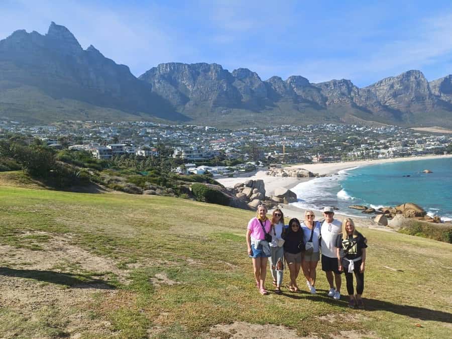 Cape Town: Robben Island, Cape of Good Hope and Penguin Tour - Guide quality and the importance of clear communication