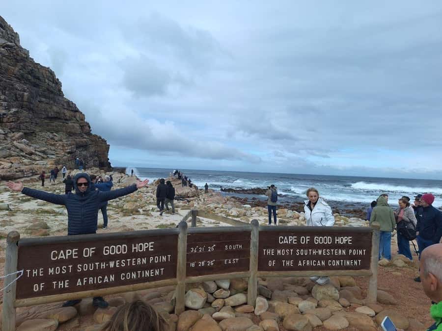 Cape Town: Table Mountain, Cape of Goodhope & Penguins Tour - Table Mountain: Cape Town from above