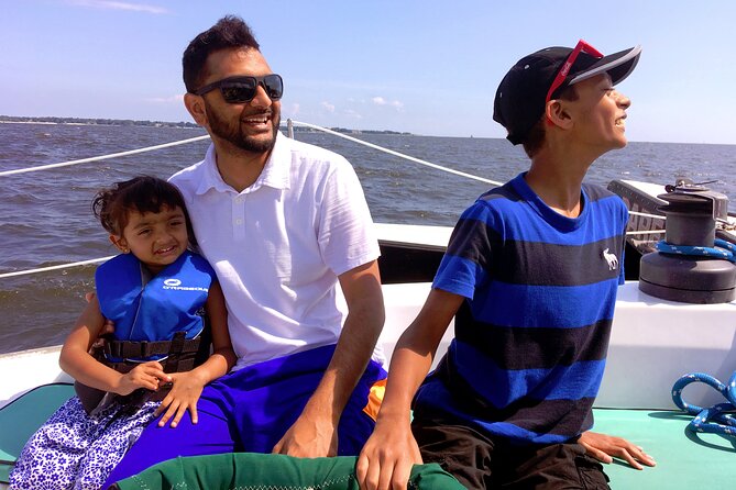 Condor Sailing Fun, Relaxing Public Dolphin & Sightseeing Cruise - A small-boat cruise made for looking around