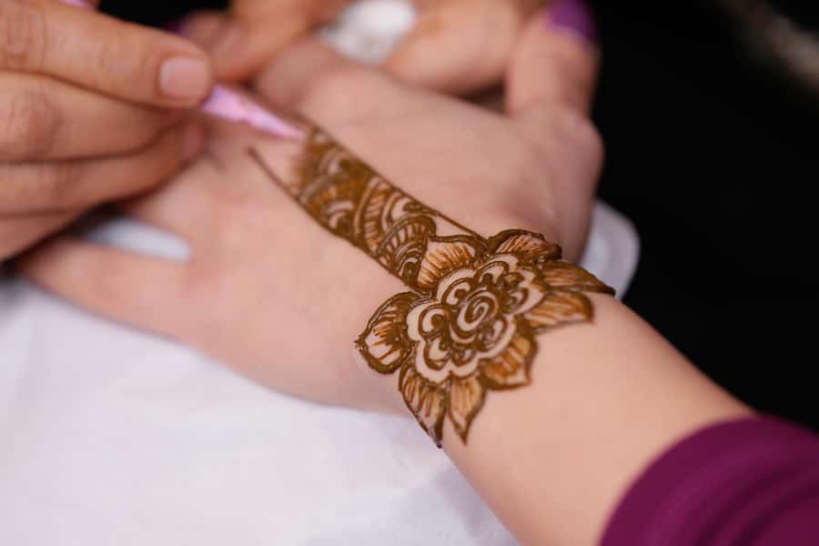Dubai: Bedouin Camp, Dune Safari, Falcon Show & BBQ Dinner - Falconry, henna, and shisha at camp