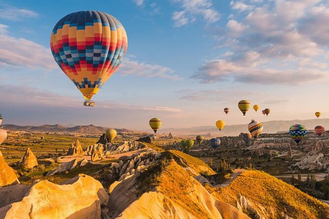 Dubai Desert By Hot Air Balloon With Falcon Show and Camel - Falcon display and traditional desert activities