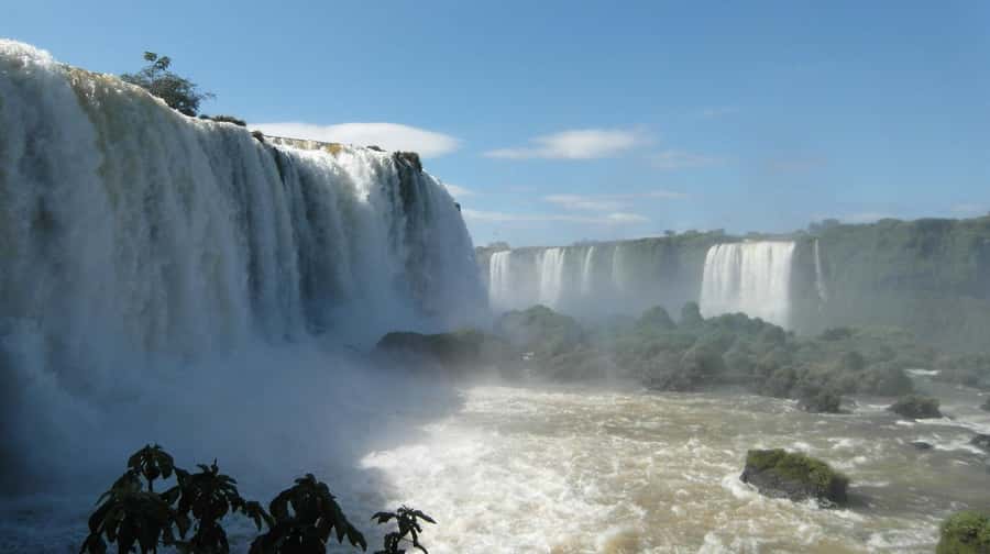 Explore the Falls, Bird Park and Macuco Safari - The panoramic waterfalls circuit