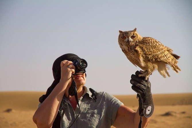 Falcon 1—Private Dubai Falconry Safari - Why the falcon flight is the main event
