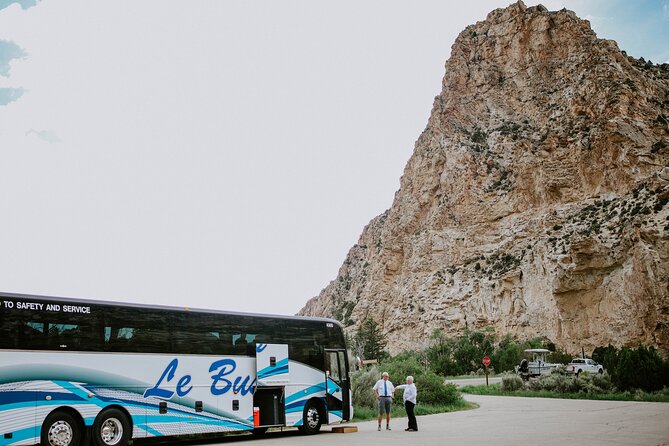 Flaming Gorge Full-Day Bus Tour - Red Canyon Visitor Center and the best photo opportunities