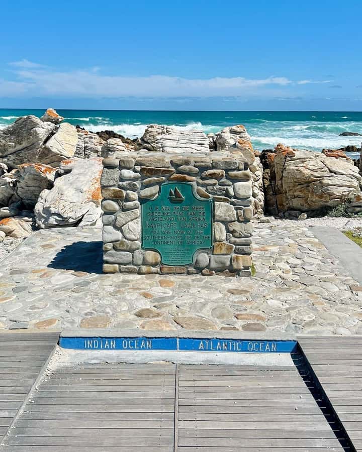 From Cape Town: Cape Agulhas, Penguins, Wine Tasting Tour - Cape Agulhas is worth the long ride