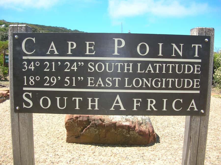 From Cape Town: Half Day Cape Point & Penguins Tour - Cape Point Nature Reserve and the New Lighthouse