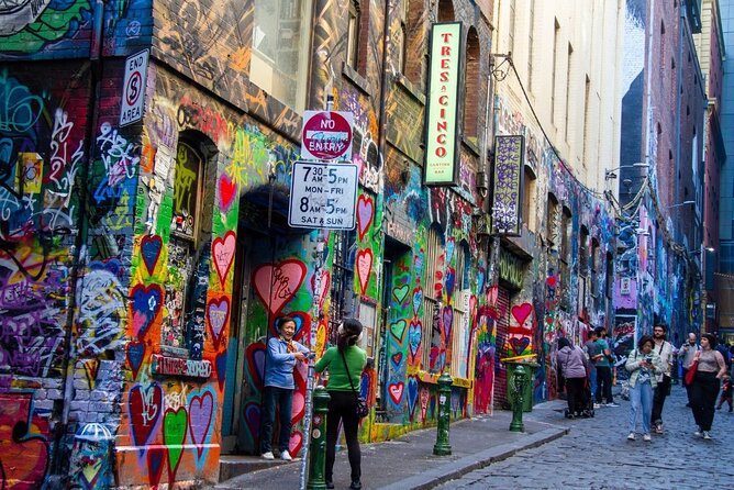 Full-day Melbourne City Sightseeing with Penguin Parade - One day, two very different sides of Victoria