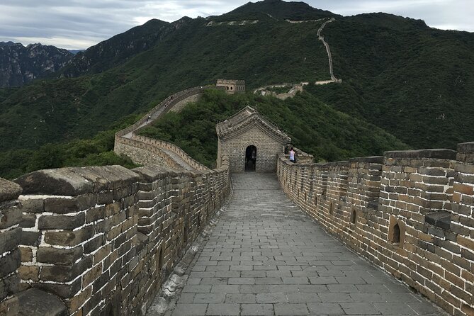Full-Day Tour of Mutianyu Great Wall, Summer Palace - Mutianyu Great Wall: four hours on the wall