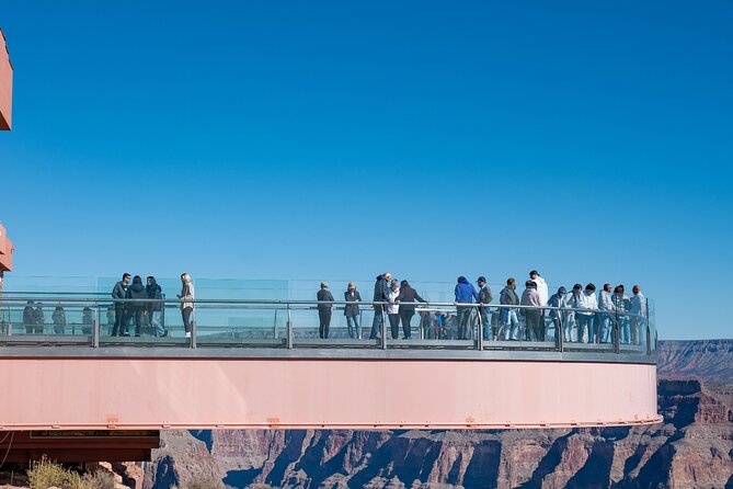 Grand Canyon West: Flight of the Condor - Extending the visit with the West Rim shuttle