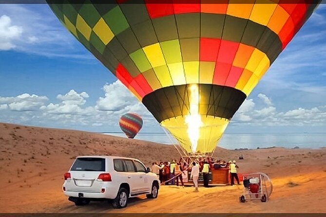 Hot Air Balloon Flight in Dubai with Breakfast, Falconry and Camel Ride - Falconry brings a cultural element