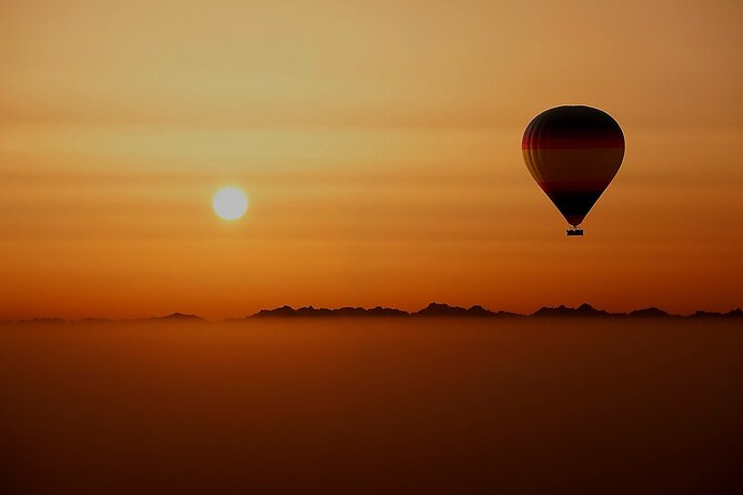 Hot Air Balloon Ride With Gourmet Breakfast and Falcon Show - Is $329 good value for this Dubai morning?