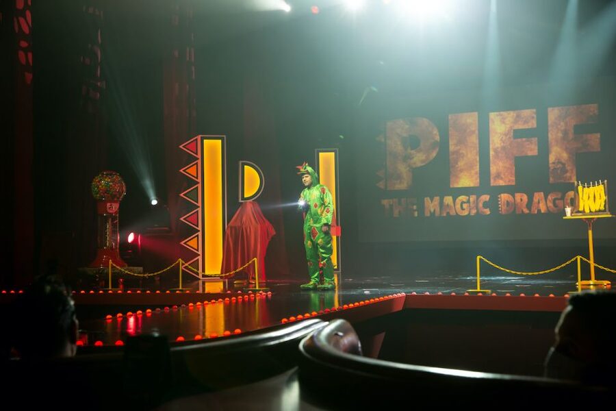 Las Vegas: Piff the Magic Dragon Show at the Flamingo - Is $42 a good value in Las Vegas?