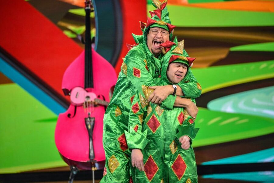 Las Vegas: Piff the Magic Dragon Show at the Flamingo - Who will enjoy Piff the most?
