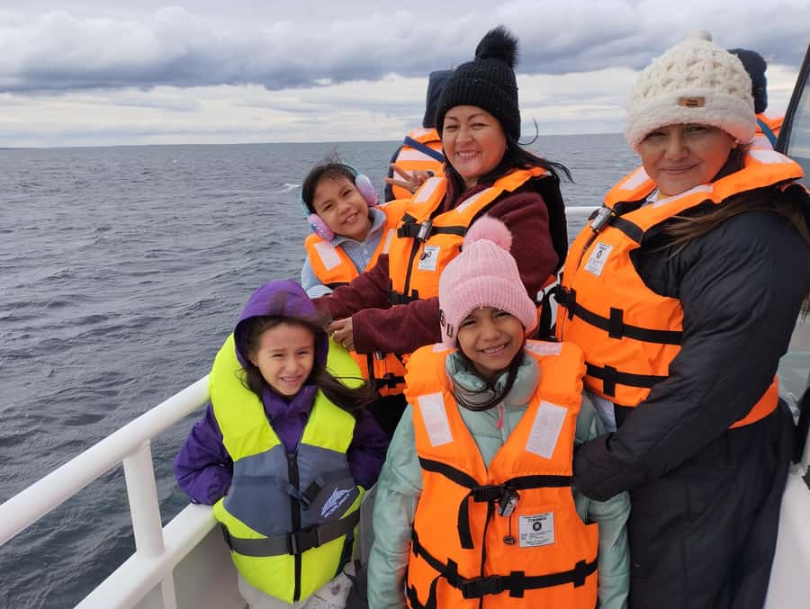 Magdalena Island: Walk with the penguins - Meeting at Prat Pier in Punta Arenas