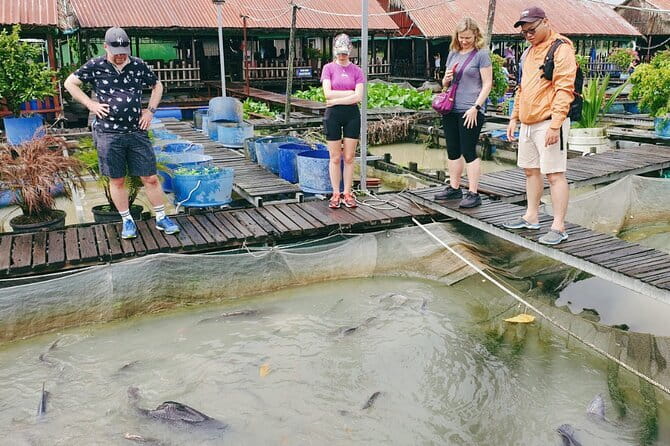Mekong 2-Day Tour Floating Market-Bird Sanctuary-Flower Village - Breakfast on the water at Cai Rang