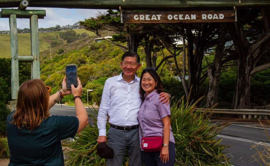 Melbourne: Great Ocean Road, Penguin Parade & Free City Tour - Phillip Island, Moonlit Sanctuary, and the evening penguins