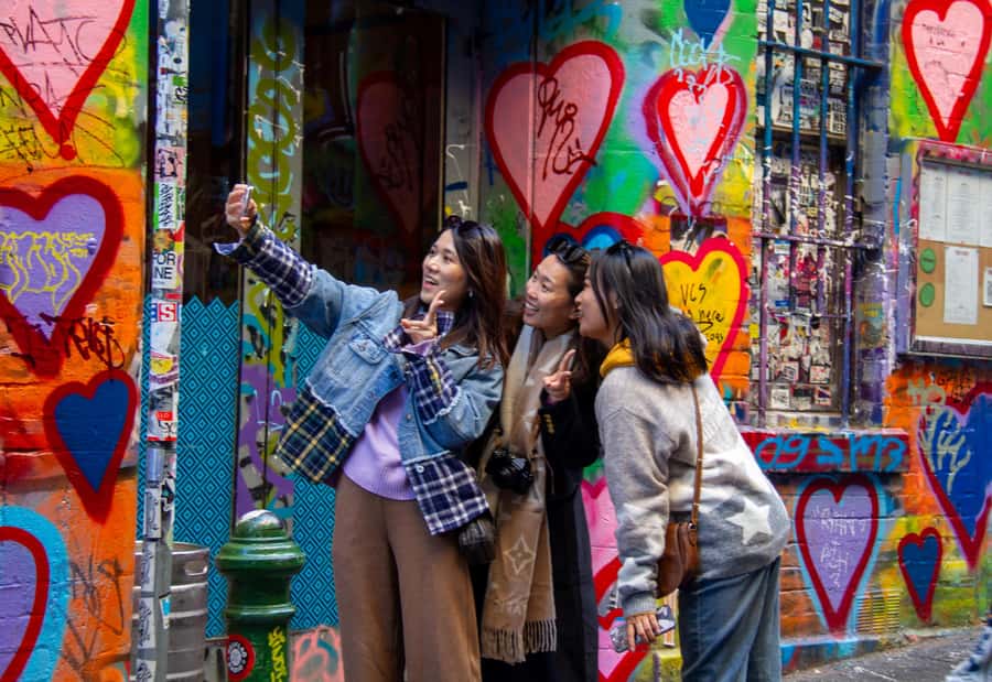 Melbourne Magic: City Highlights and Penguin Parade Tour - Starting at Market and Flinders Streets