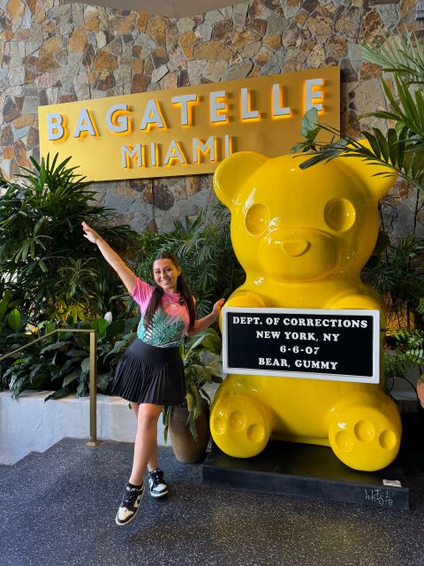 Miami Bus Tour Flamingo Open Air Trolley Bus Tours City Tour - Star Island and Miami’s Celebrity Address Book