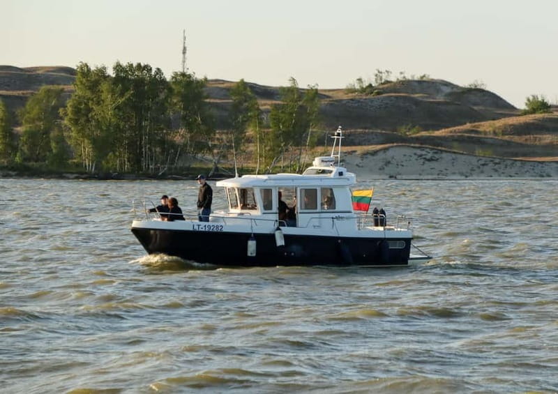 Nida: Bird-Watching Adventure in Nemunas Delta - Ventė Cape and the science of migration