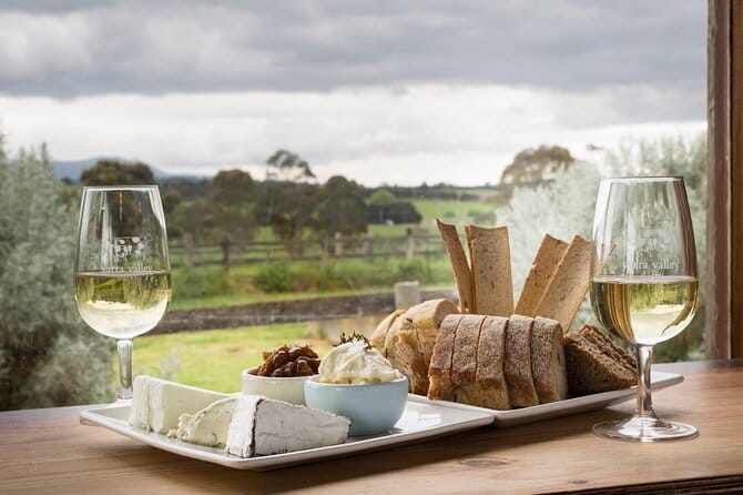 Phillip Island Penguin Parade Small-Group with Lunch and Wine - Is the $168.55 price fair?