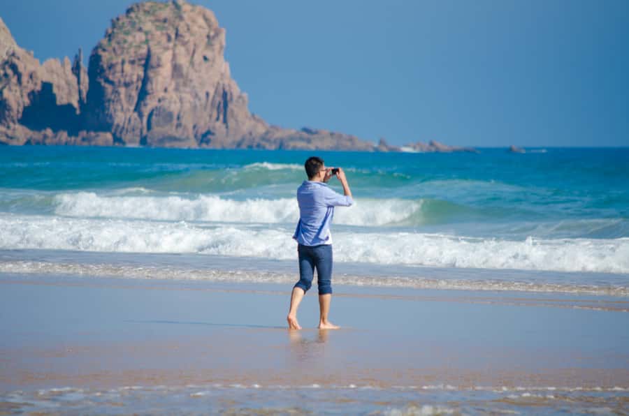 Phillip Island: Penguins and Wildlife Full-Day Tour - Woolamai Beach is short but refreshing