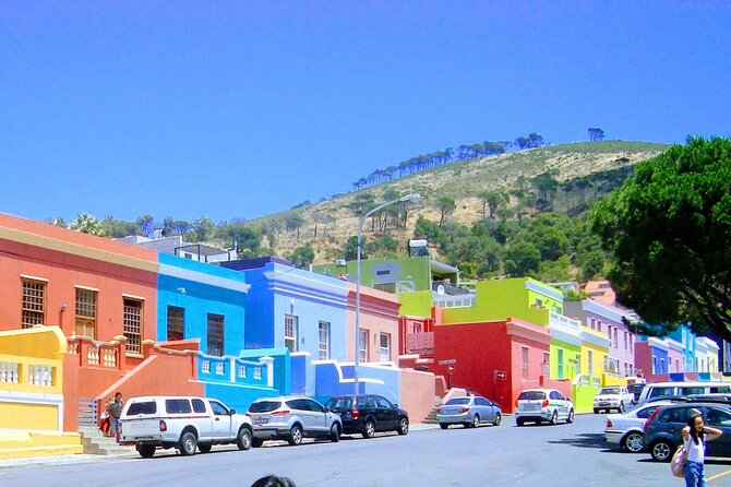 Private Guided Tour to Table Mountain and Cape Point with Penguin - Riding Table Mountain’s Rotating Cable Car