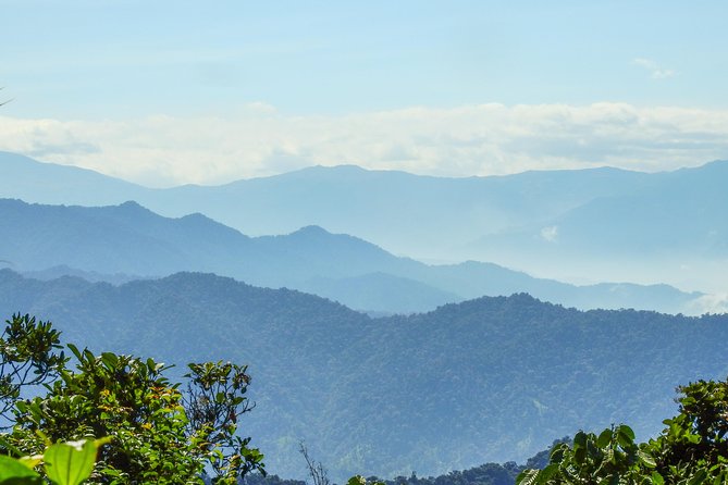 PRIVATE Mindo Cloud Forest tour - The two-hour ride from Quito
