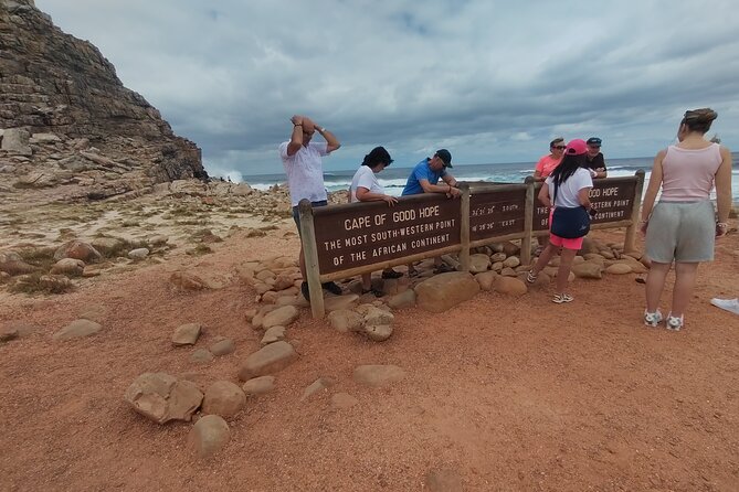 Private Tour : Cape of Good Hope,Penguin Colony& Muizenberg Beach - Why this Cape Peninsula route works so well