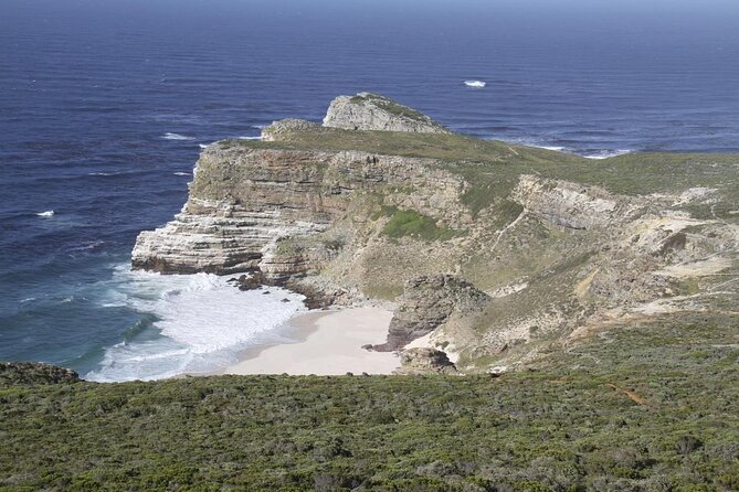 Private Tour:Cape Peninsula &Penguin Beach, Cape Point &more - Clifton, Camps Bay, and Maiden’s Cove