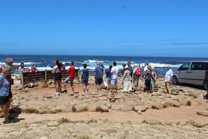Private Tour from Cape Town To Cape of Good Hope Penguins Plus Wine Tasting F/D - Hout Bay and the option of Seal Island