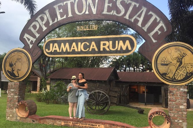 Private Transportation from Montego Bay to Appleton Estate & Pelican Bar - A Private Ride from Montego Bay to Jamaica’s South Coast