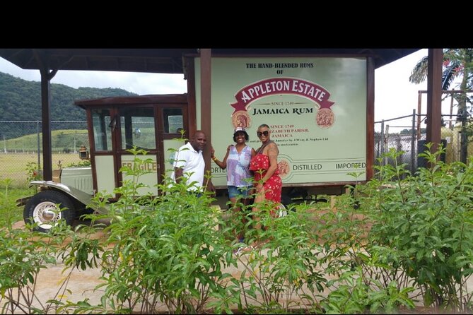 Private Transportation from Montego Bay to Appleton Estate & Pelican Bar - Should You Book It?