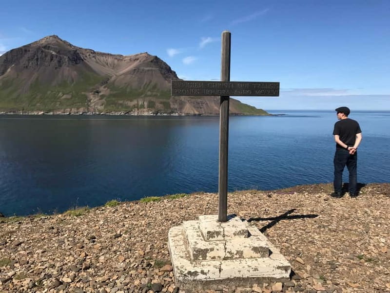 Puffin & Gufufoss Waterfall Tour from Seydisfjordur Port - Guides, drivers, and the human side of the tour